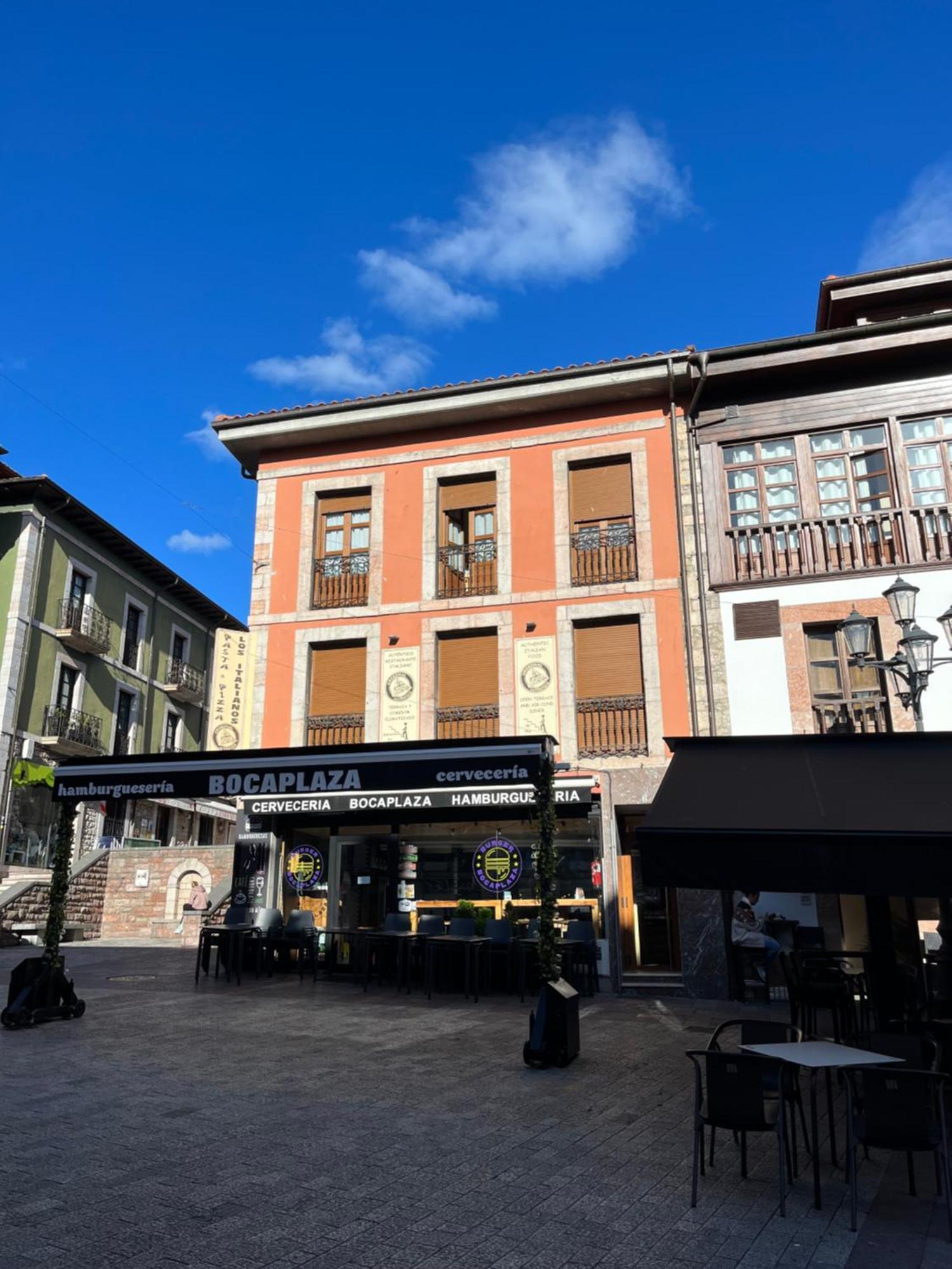 Apartamentosarturo Llanes Laplaza Atico Centrico Zewnętrze zdjęcie